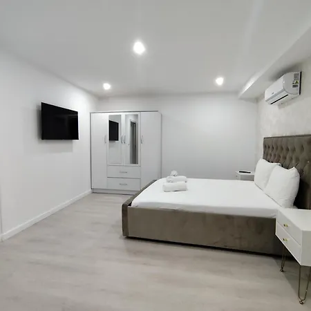 Mediterranean Apartment